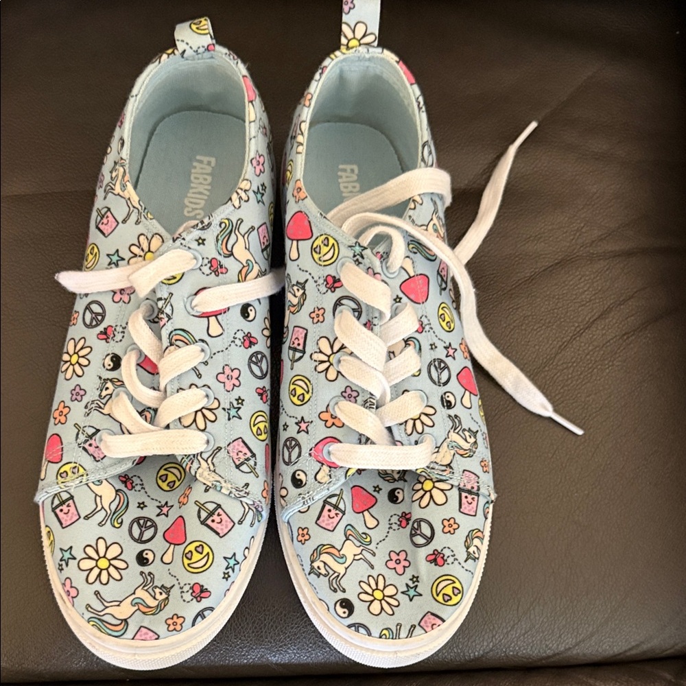 Fabkids Blue and Pink Patterned Sneakers